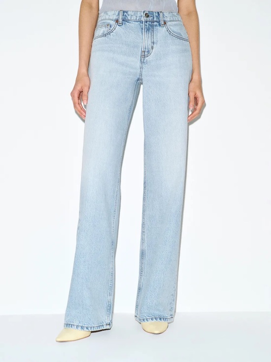 Reformation Denim - Reformation Light Wash low-Rise- Women